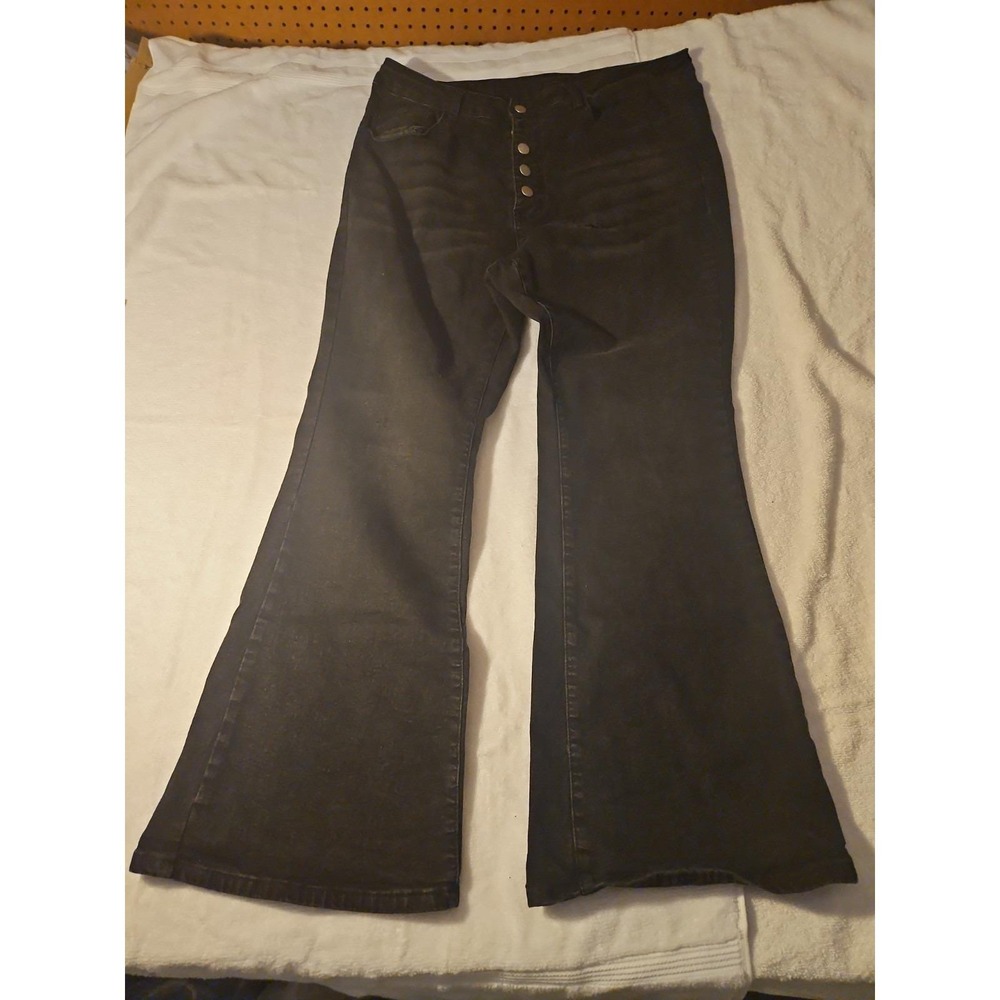 Shein Curve Women's Size 2XL Black Flared